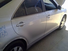 2010 TOYOTA CAMRY, SILVER, LE, 2.5L, AT,    Z25135